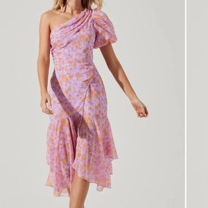 ASTR the Label Santorini one shoulder dress in Cream Lilac